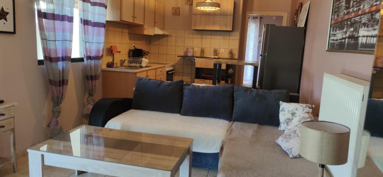 Rontaki Farm Lägenhet Kyparissia Exteriör bild